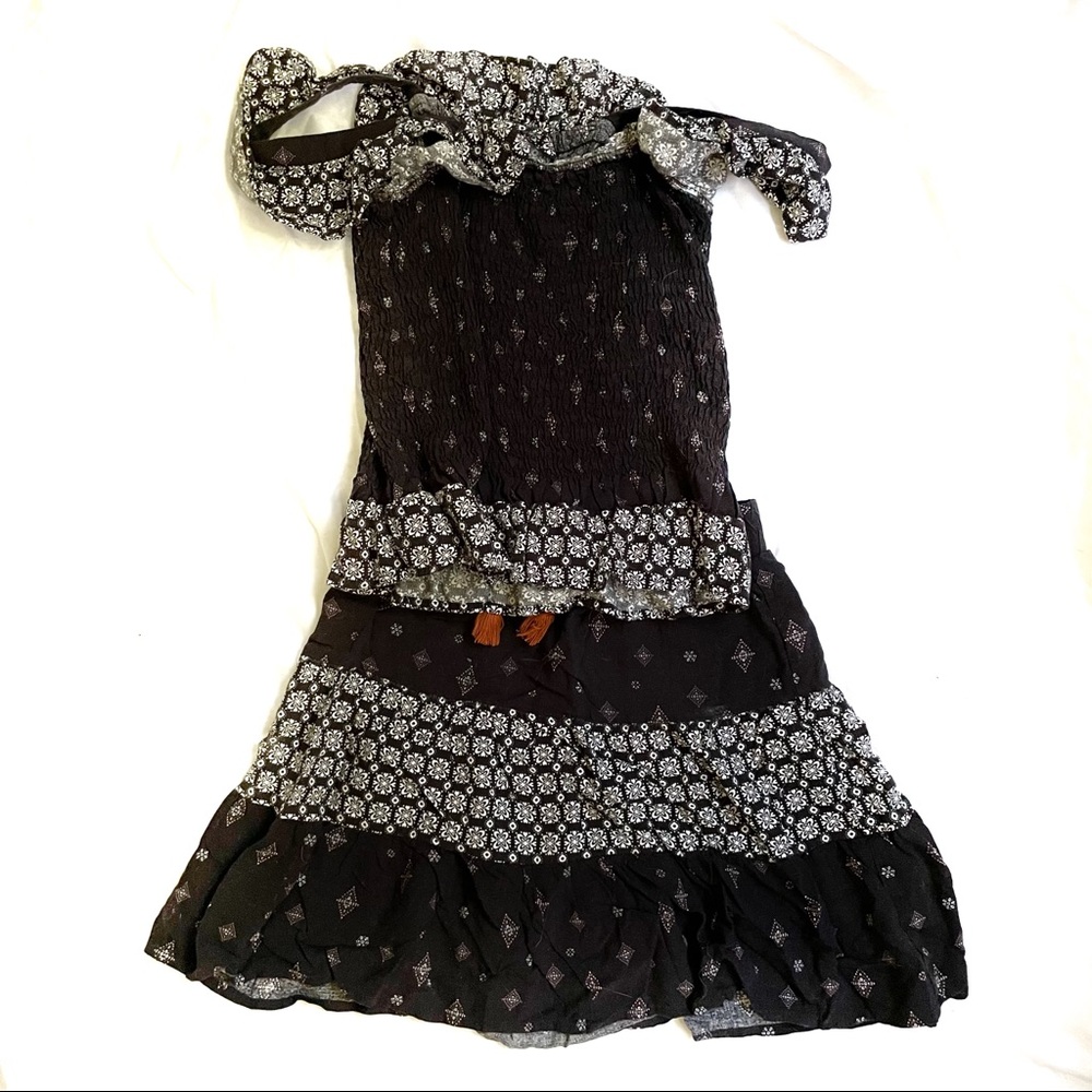 cute blue art class girls medium 7/8 top and skirt